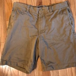 Men’s J.crew khaki shorts